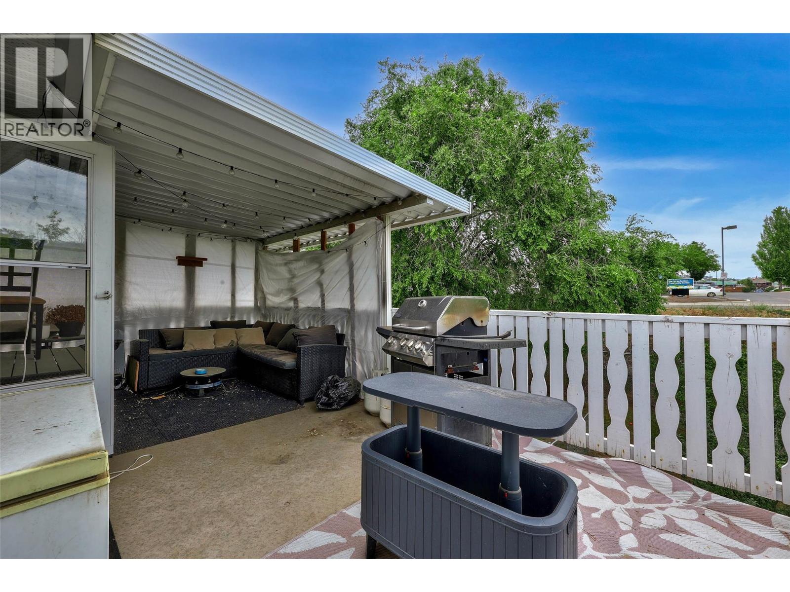 740 Sherwood Drive - 16