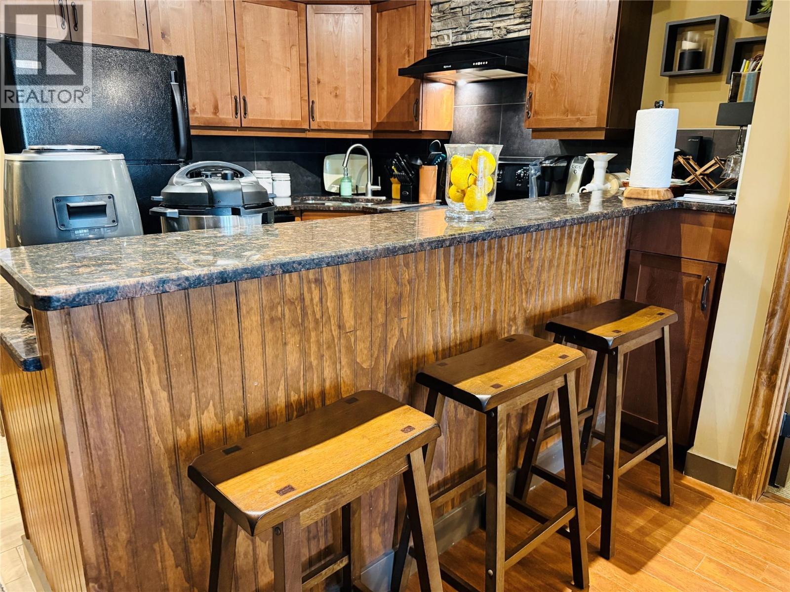 7495 COLUMBIA Avenue Unit# 2103, Radium Hot Springs