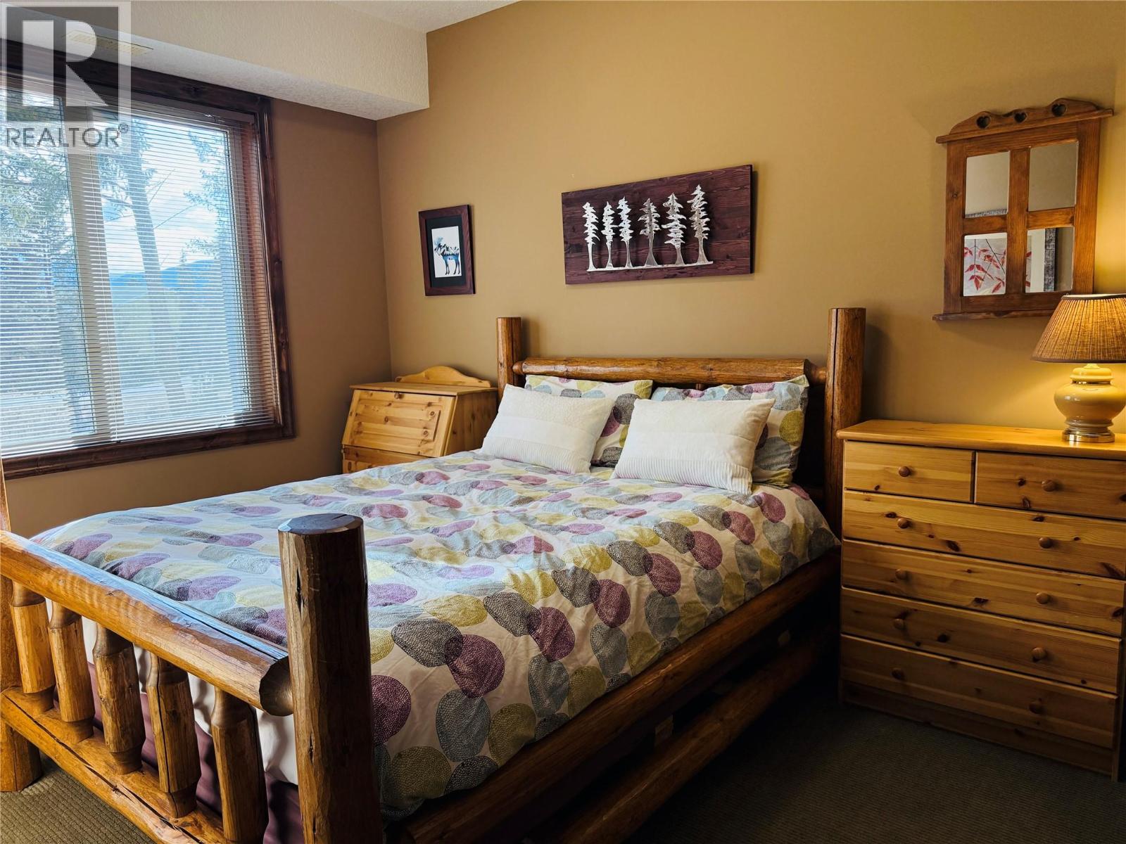 7495 COLUMBIA Avenue Unit# 2103, Radium Hot Springs