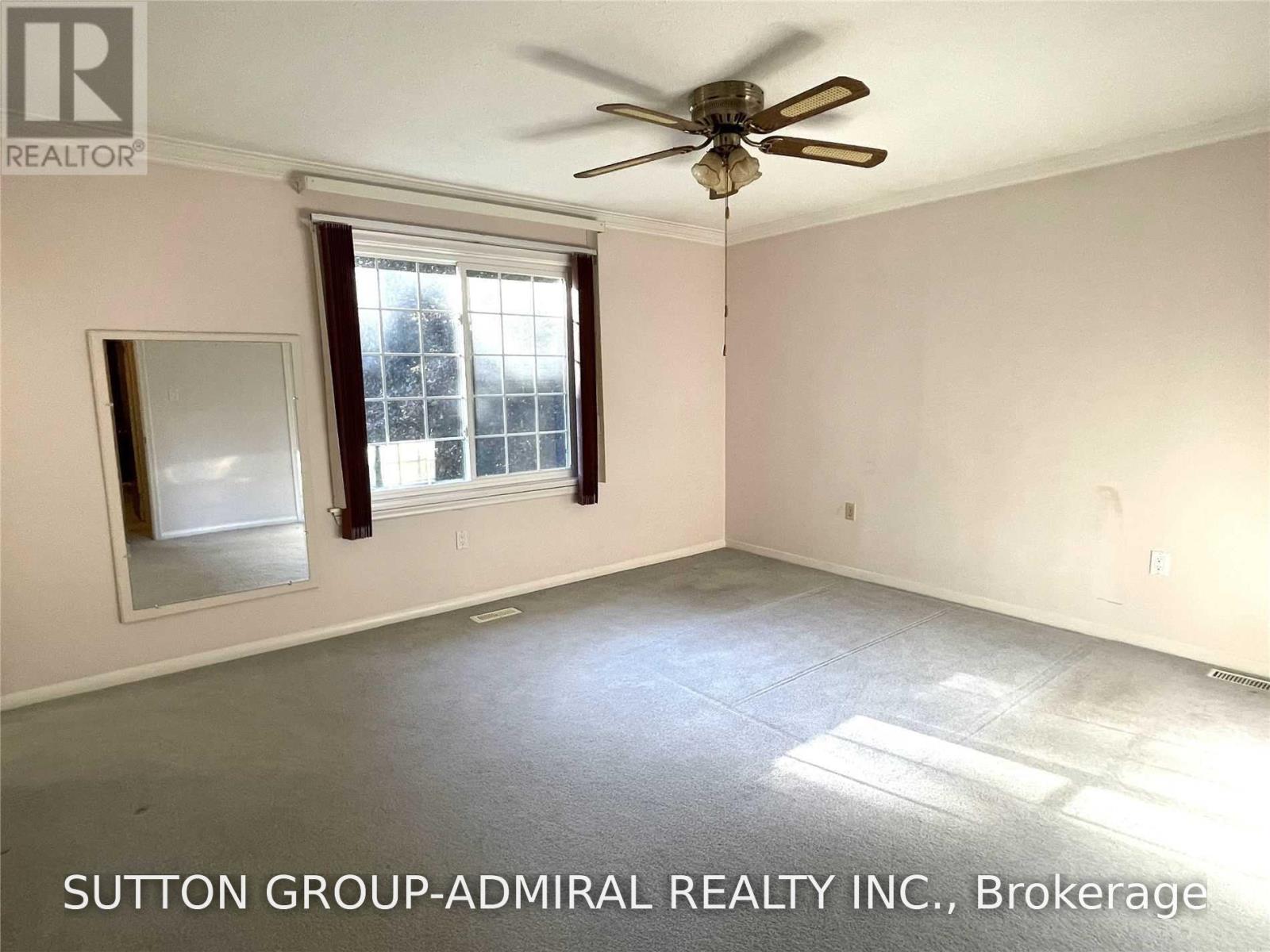 86 HAMILTON DRIVE - 11