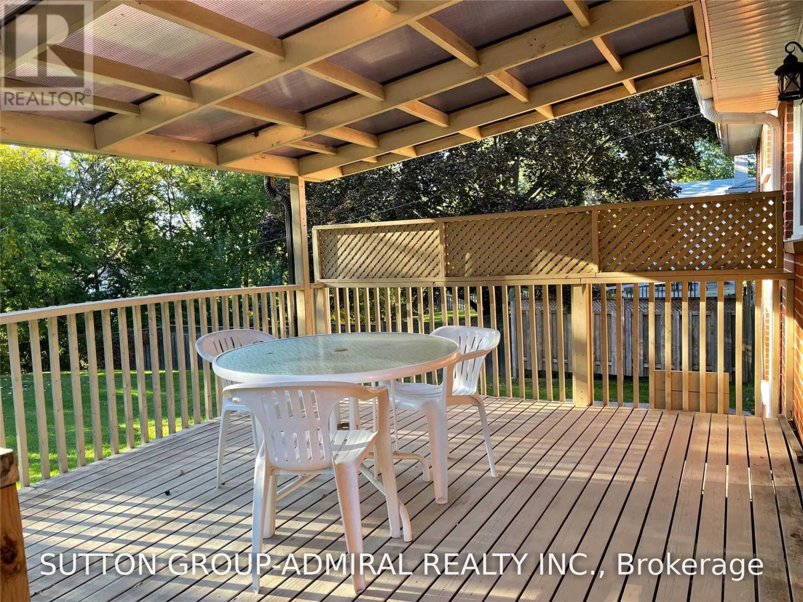 86 HAMILTON DRIVE - 26