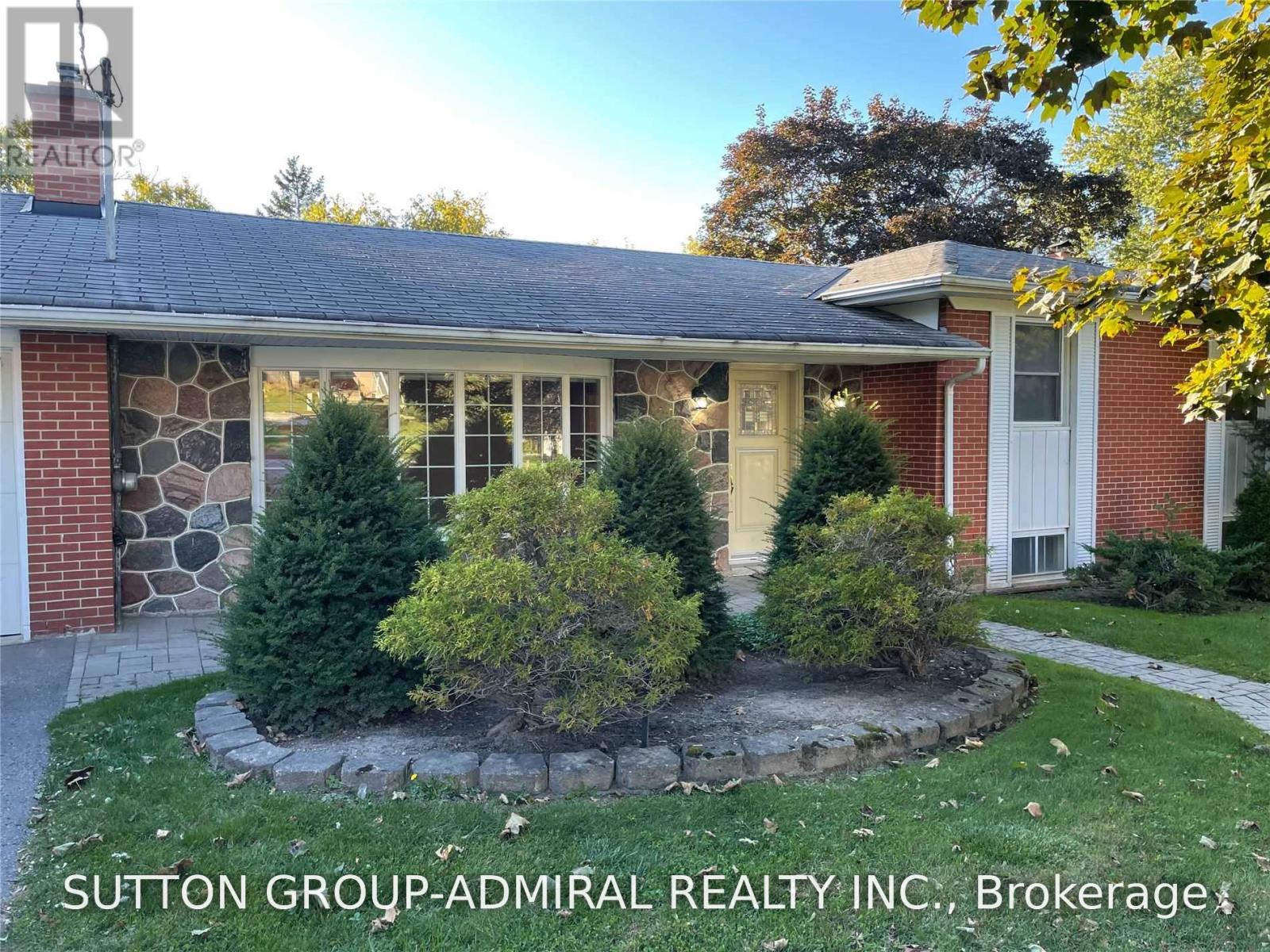 86 HAMILTON DRIVE - 3