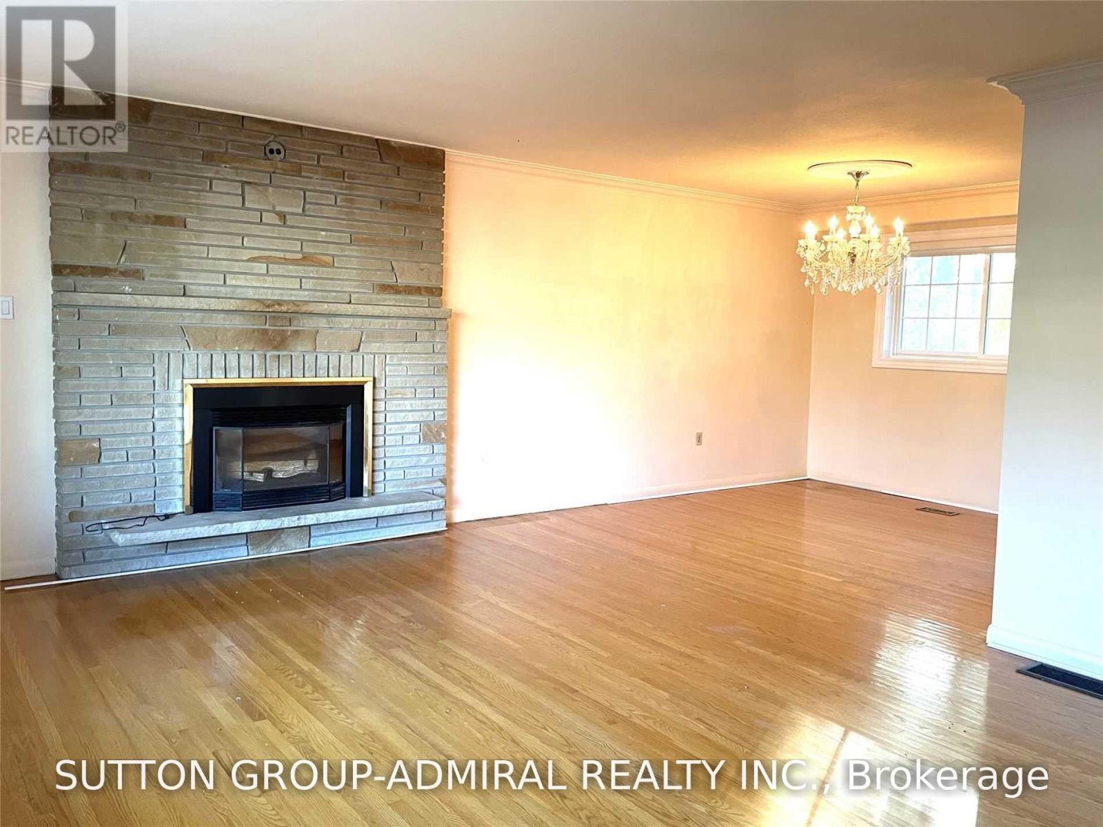 86 HAMILTON DRIVE - 5
