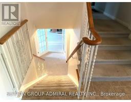 86 Hamilton Drive, Newmarket, ON L3Y3E8 Photo 18