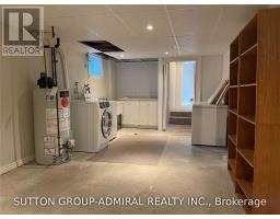 86 Hamilton Drive, Newmarket, ON L3Y3E8 Photo 24