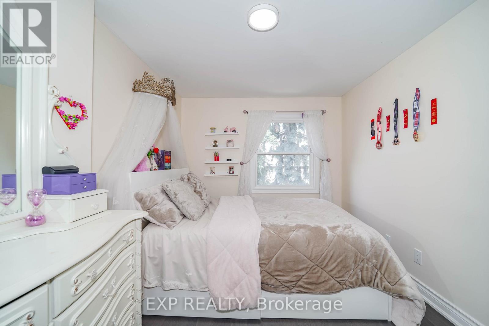 288 SIMONSTON BOULEVARD - 25