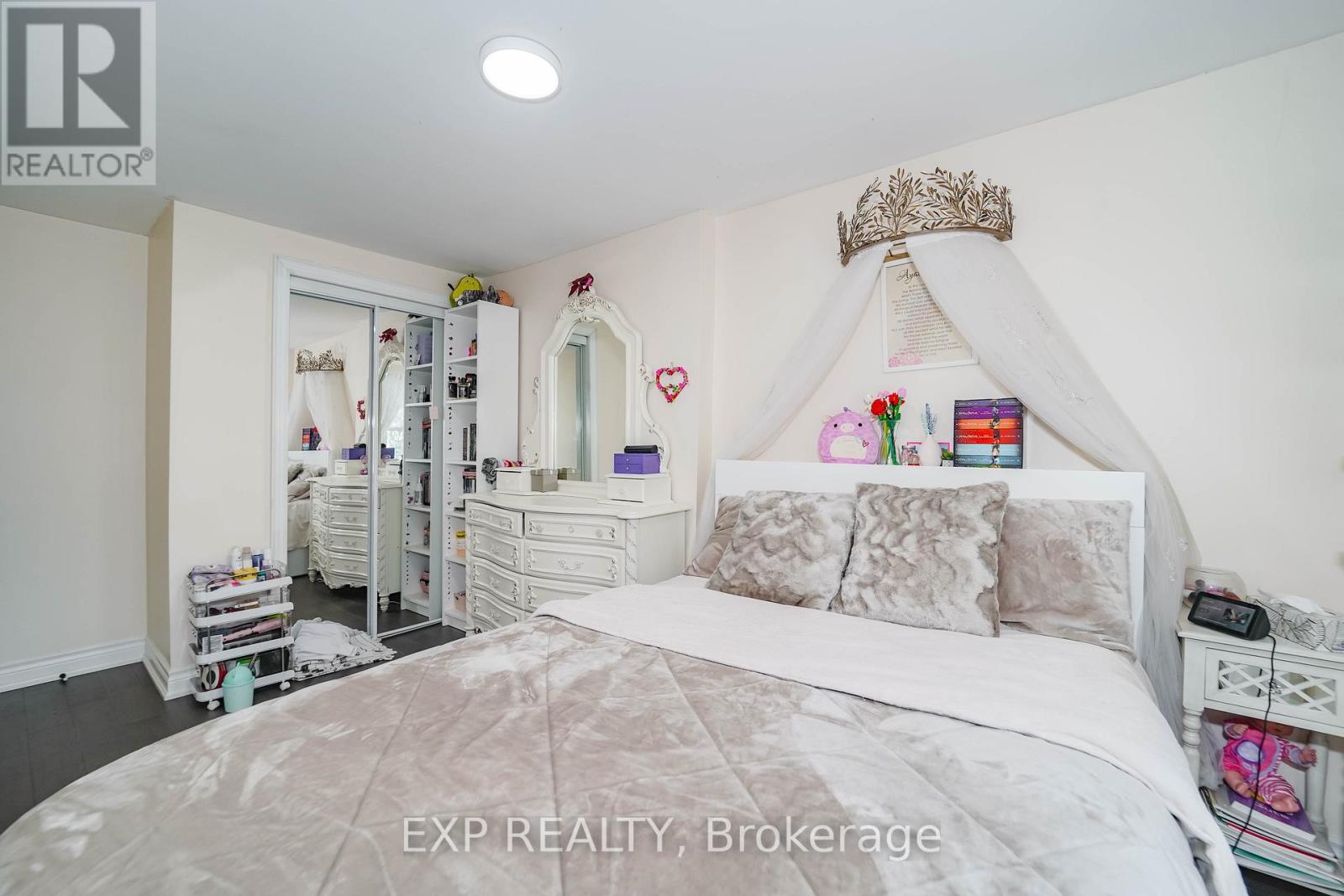 288 SIMONSTON BOULEVARD - 28