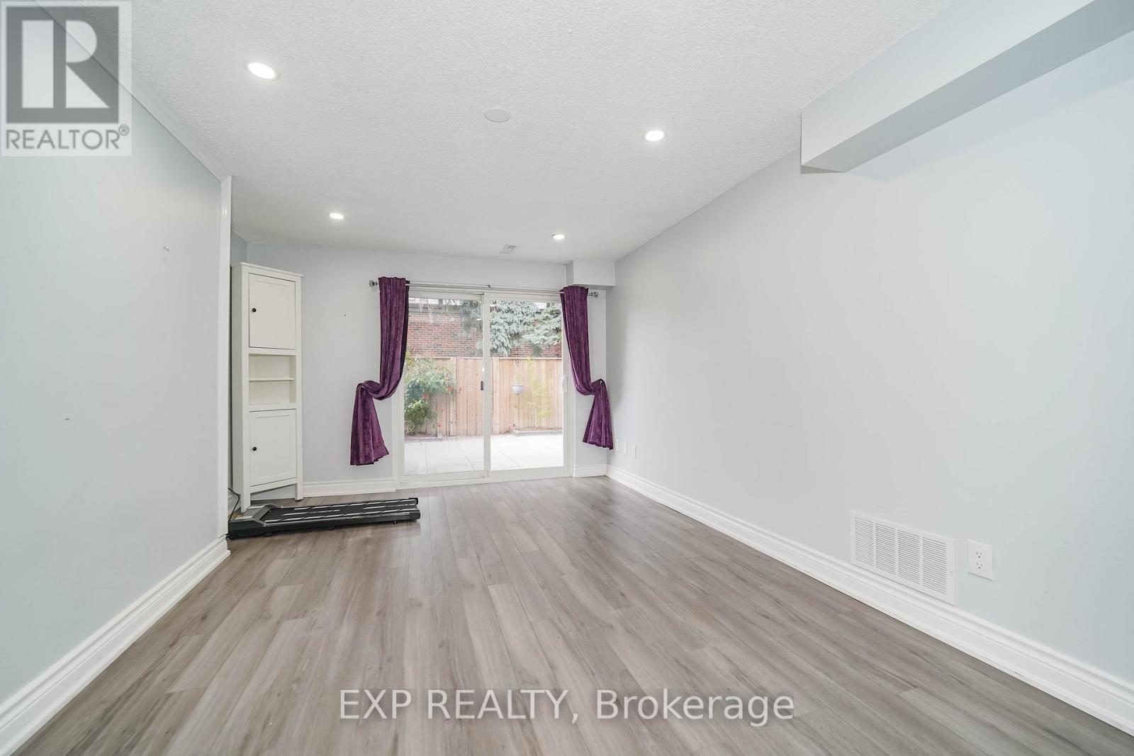 288 SIMONSTON BOULEVARD - 34