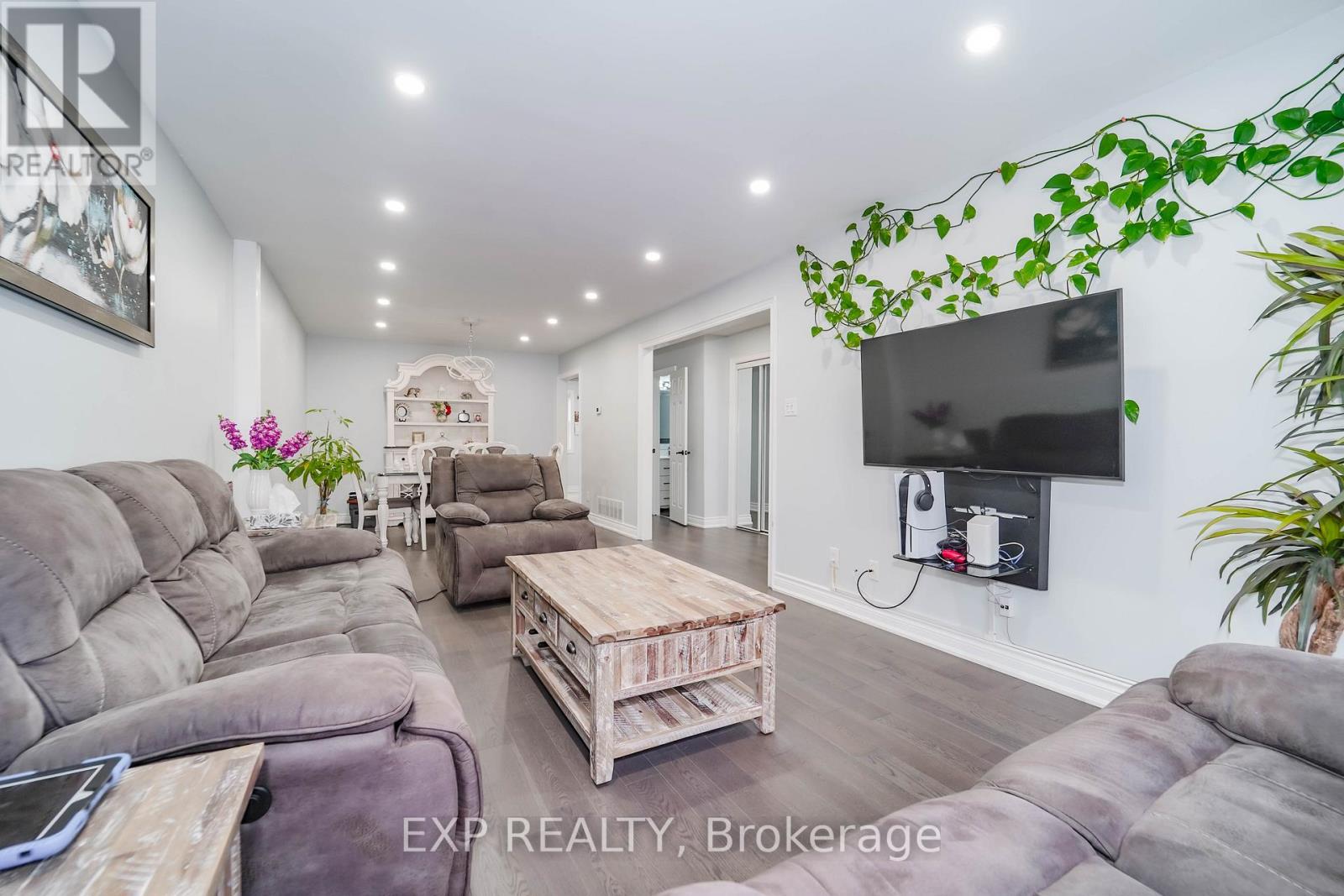 288 SIMONSTON BOULEVARD - 7