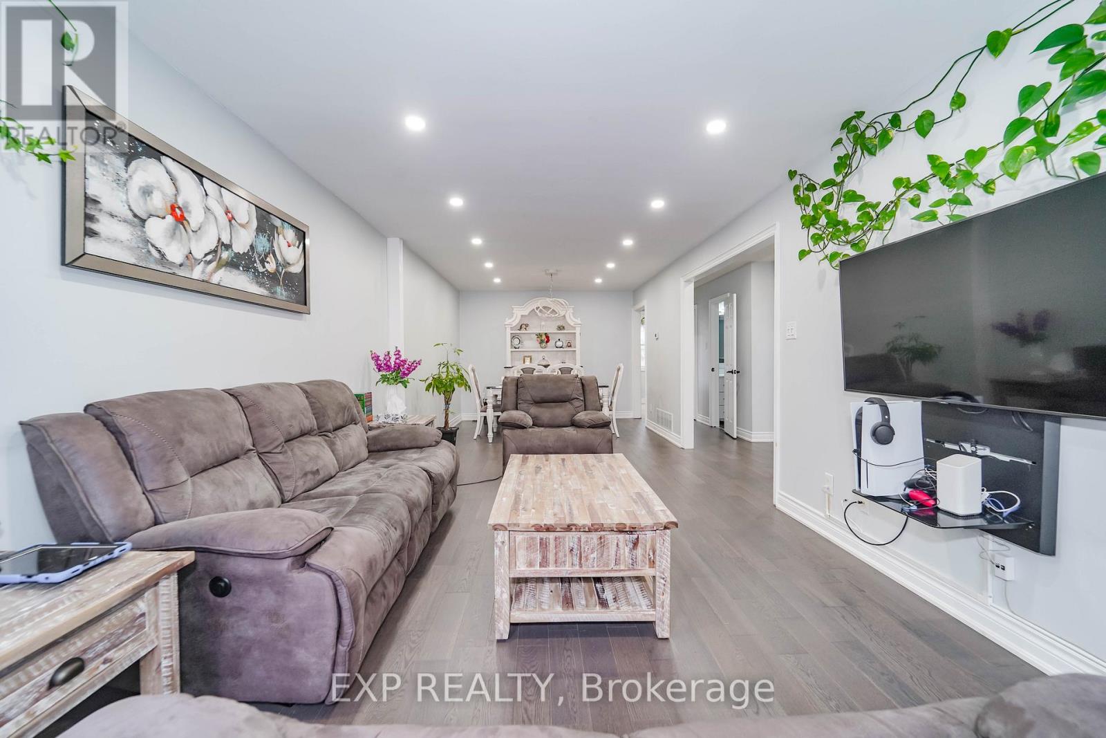 288 SIMONSTON BOULEVARD - 8