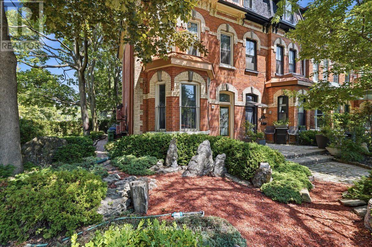 33 ROSE AVENUE - 3