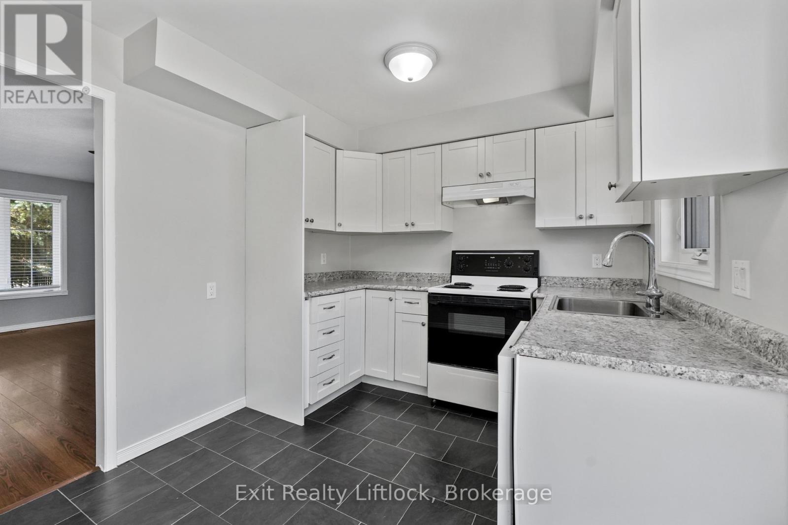 202 MILROY DRIVE - 8