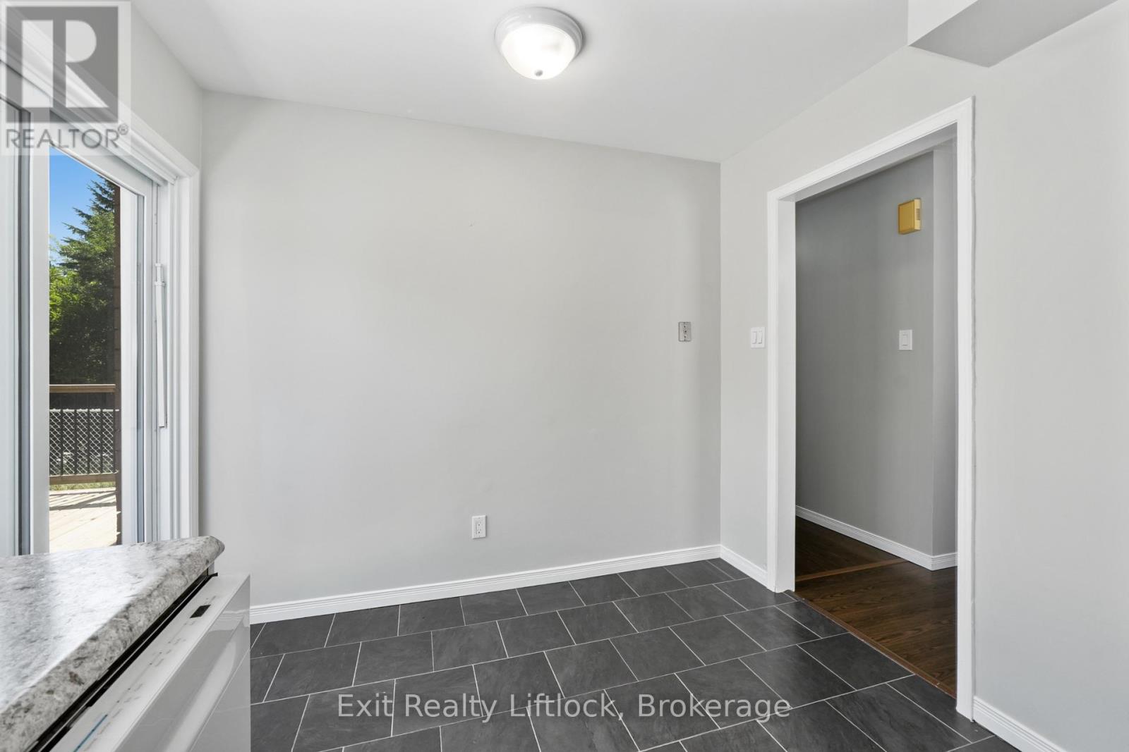 202 MILROY DRIVE - 9