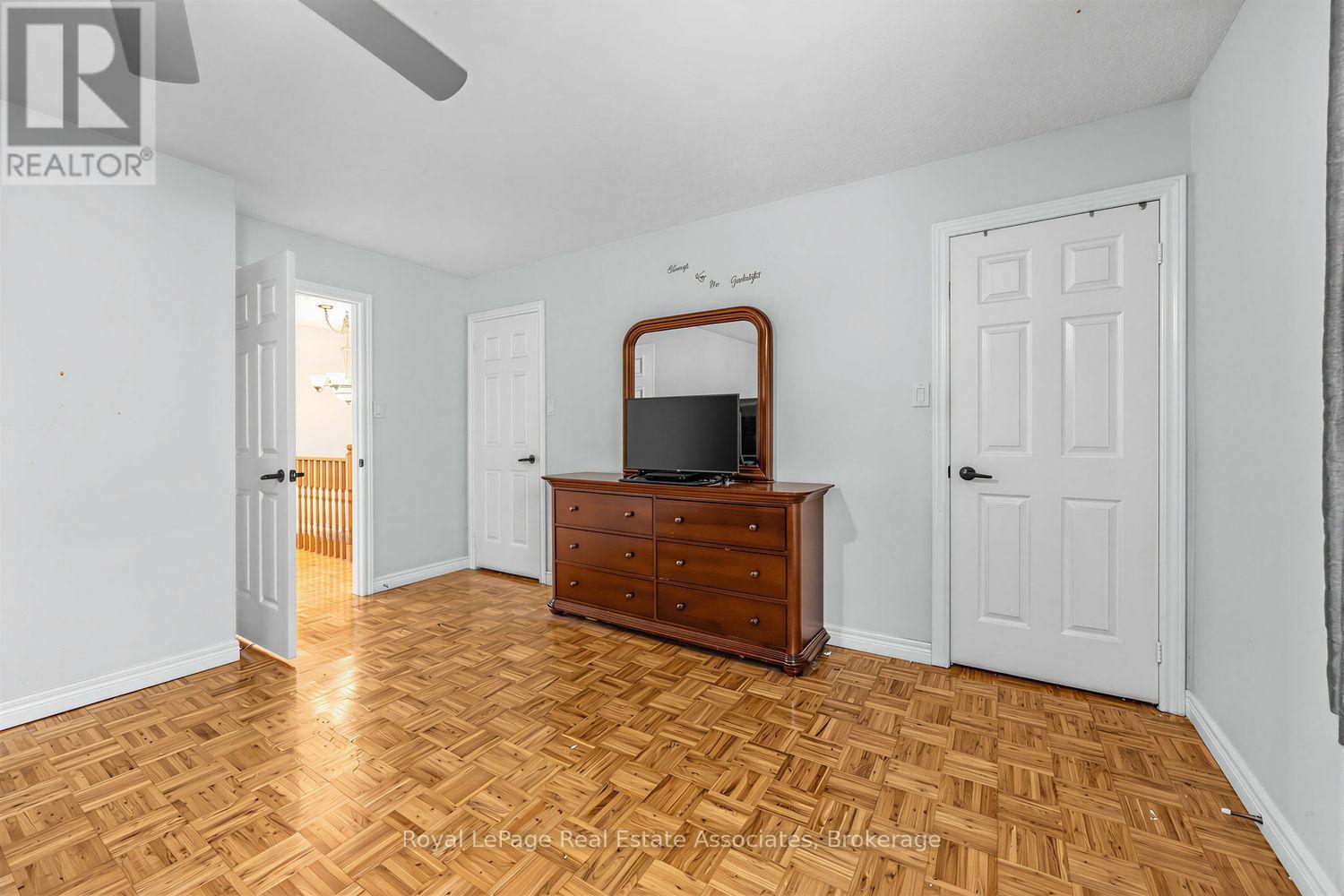 25 ROLLING HILLS LANE - 15