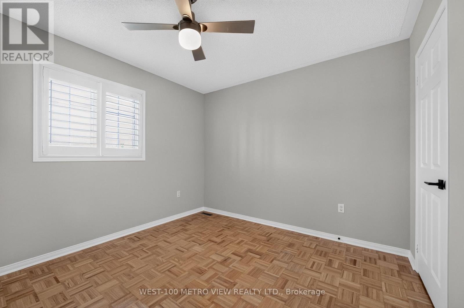 748 SUMMER PARK CRESCENT - 23