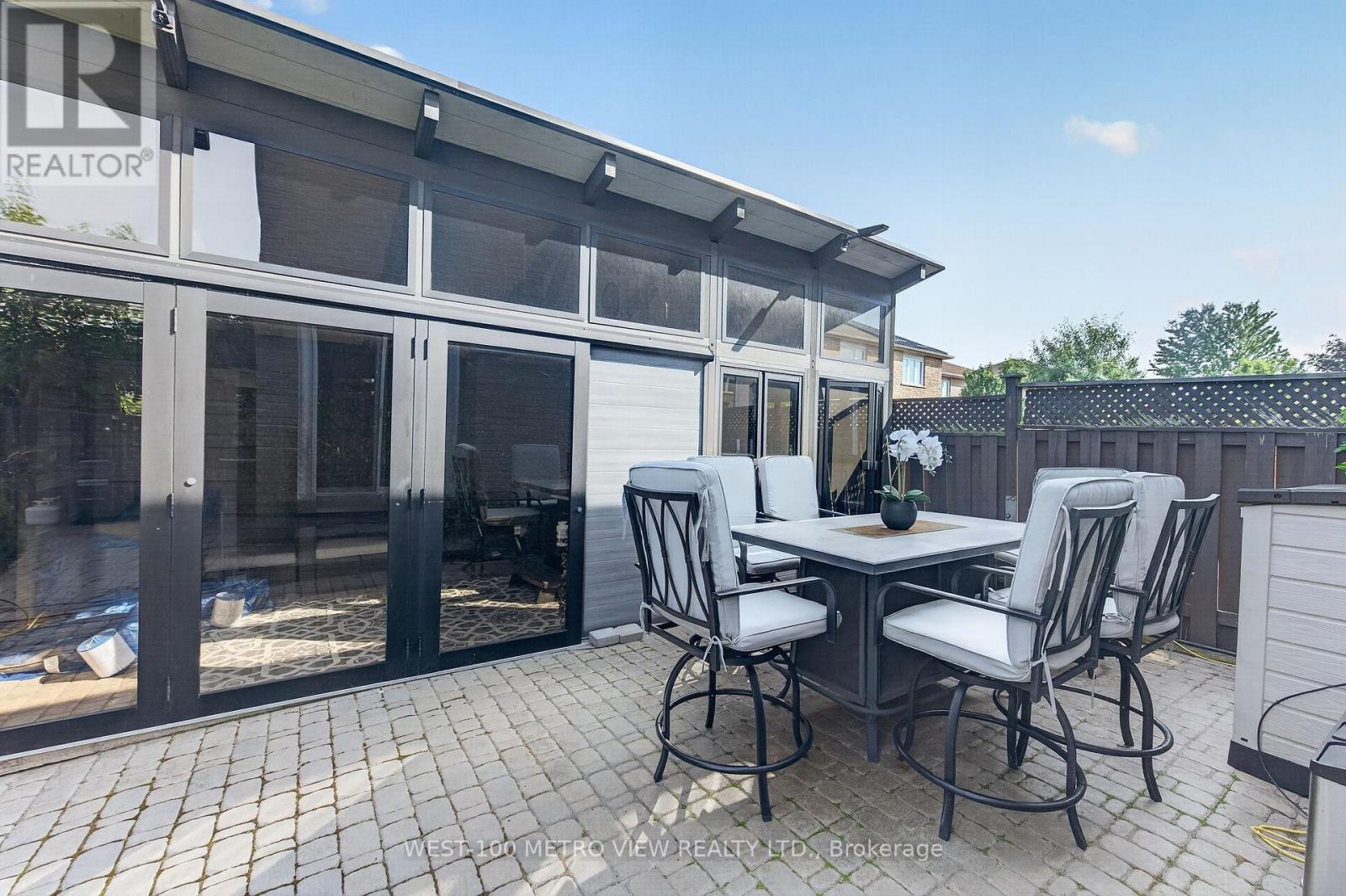 748 SUMMER PARK CRESCENT - 39