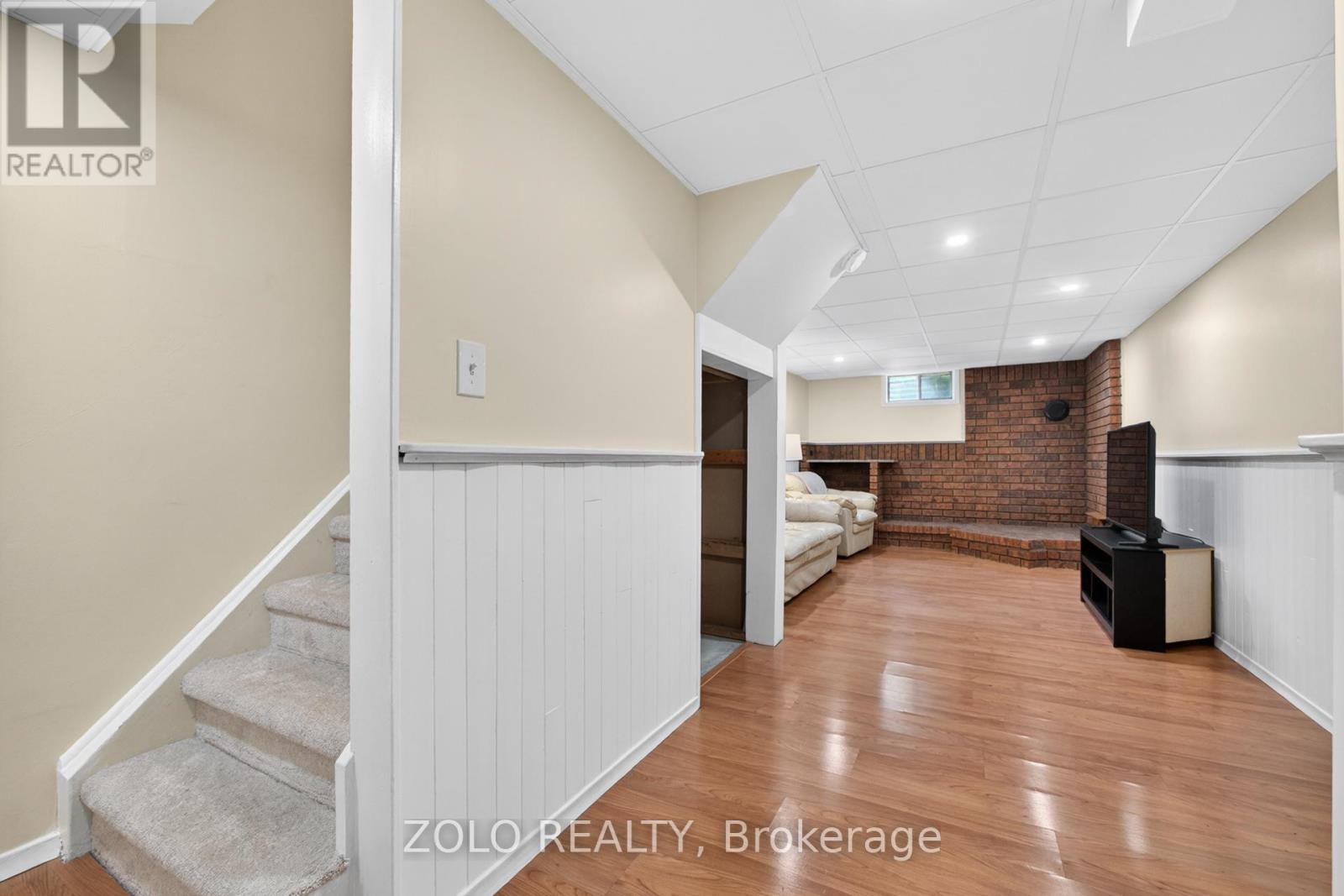 18 KAREN COURT - Image 35