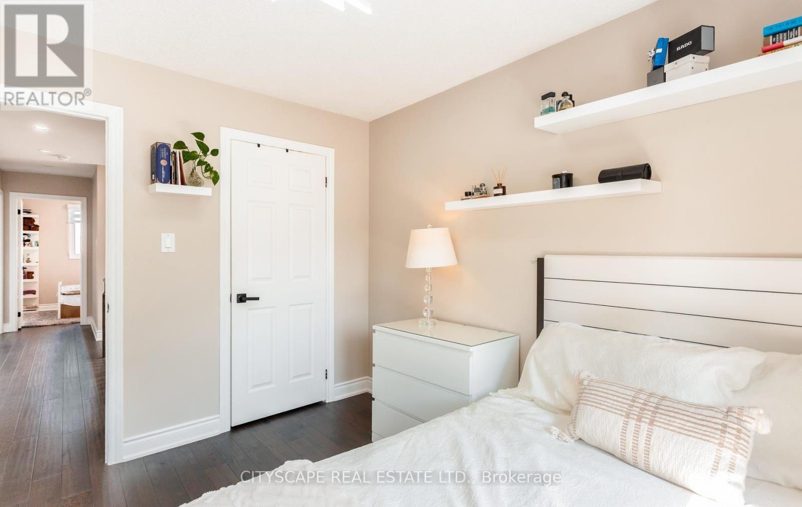 5259 ASTWELL AVENUE - 32