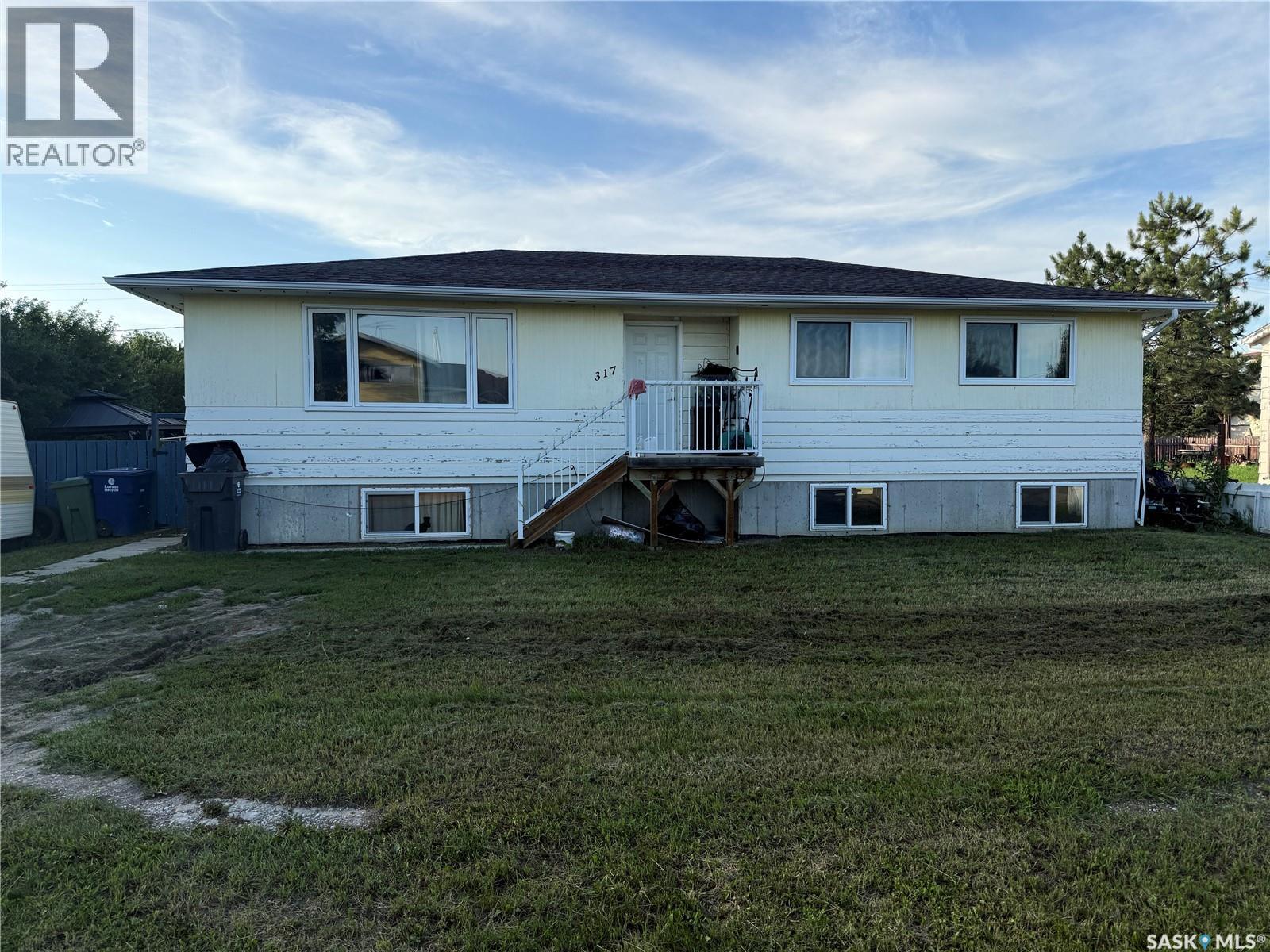 317 Carson STREET - 1