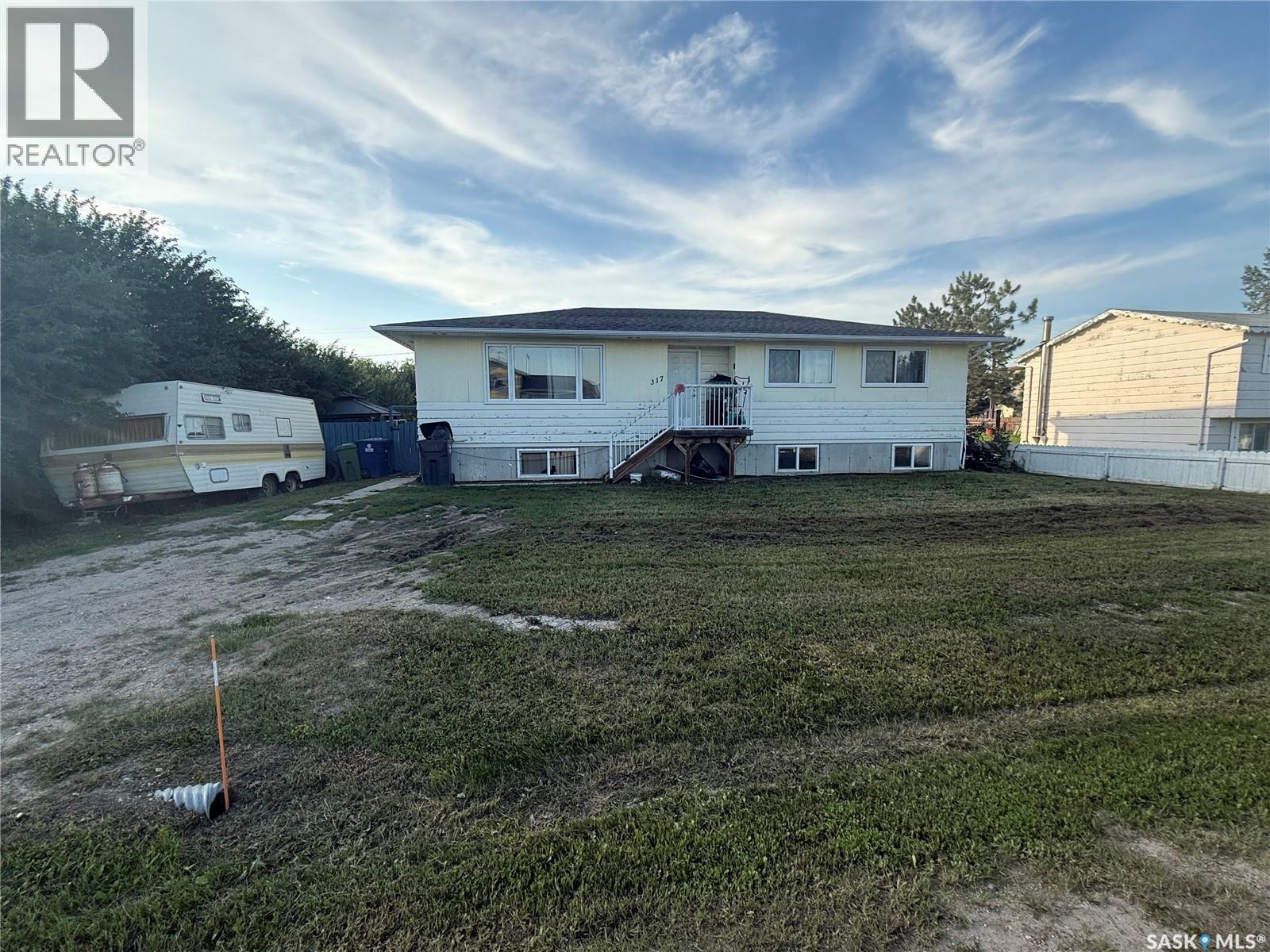 317 Carson STREET - Image 2