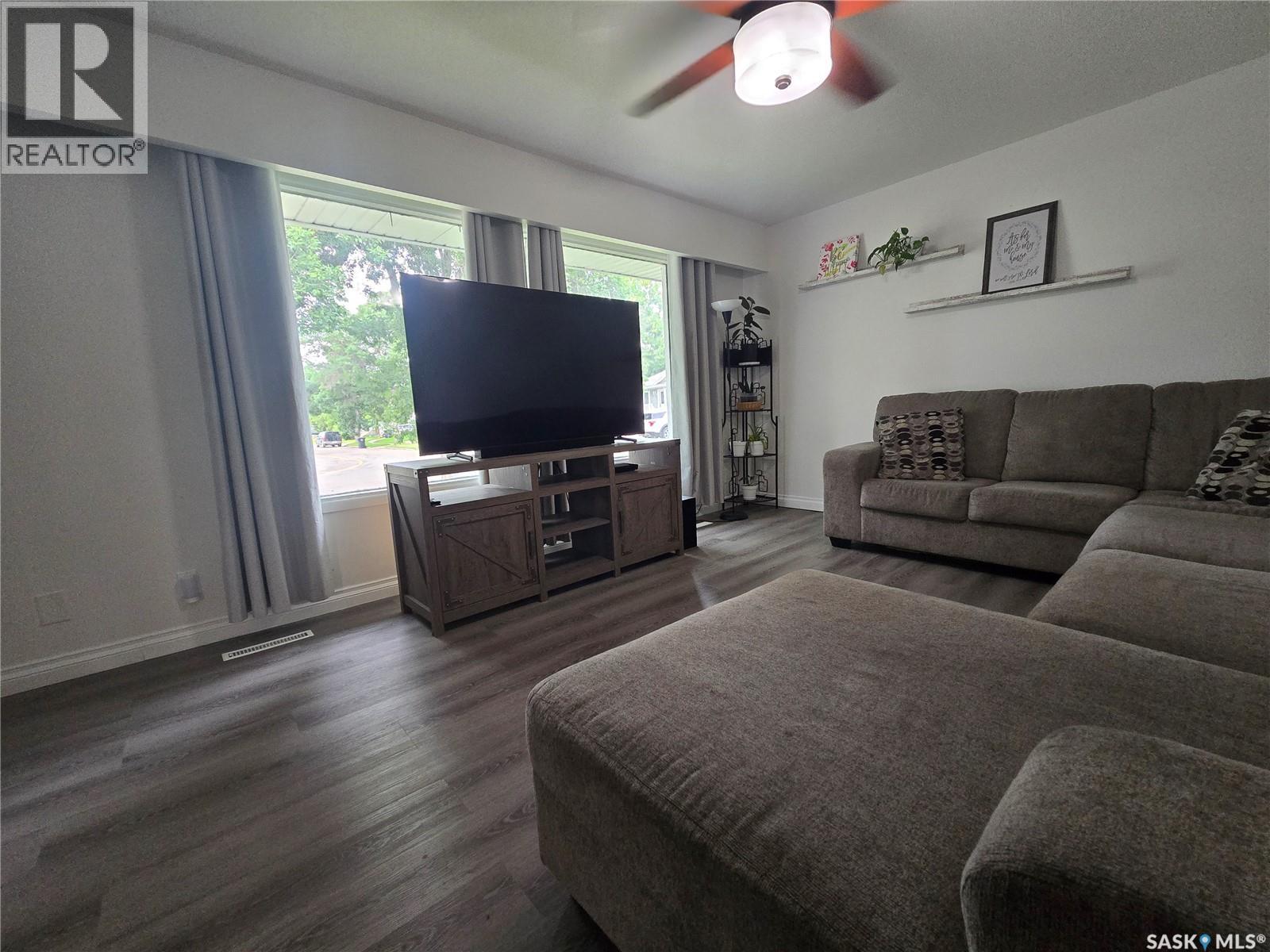 98 13TH STREET - 11
