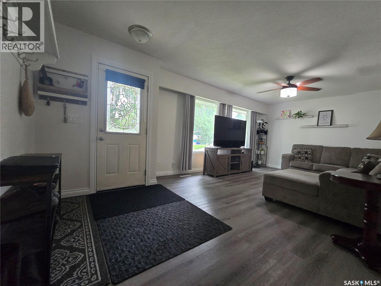 98 13TH STREET - 9