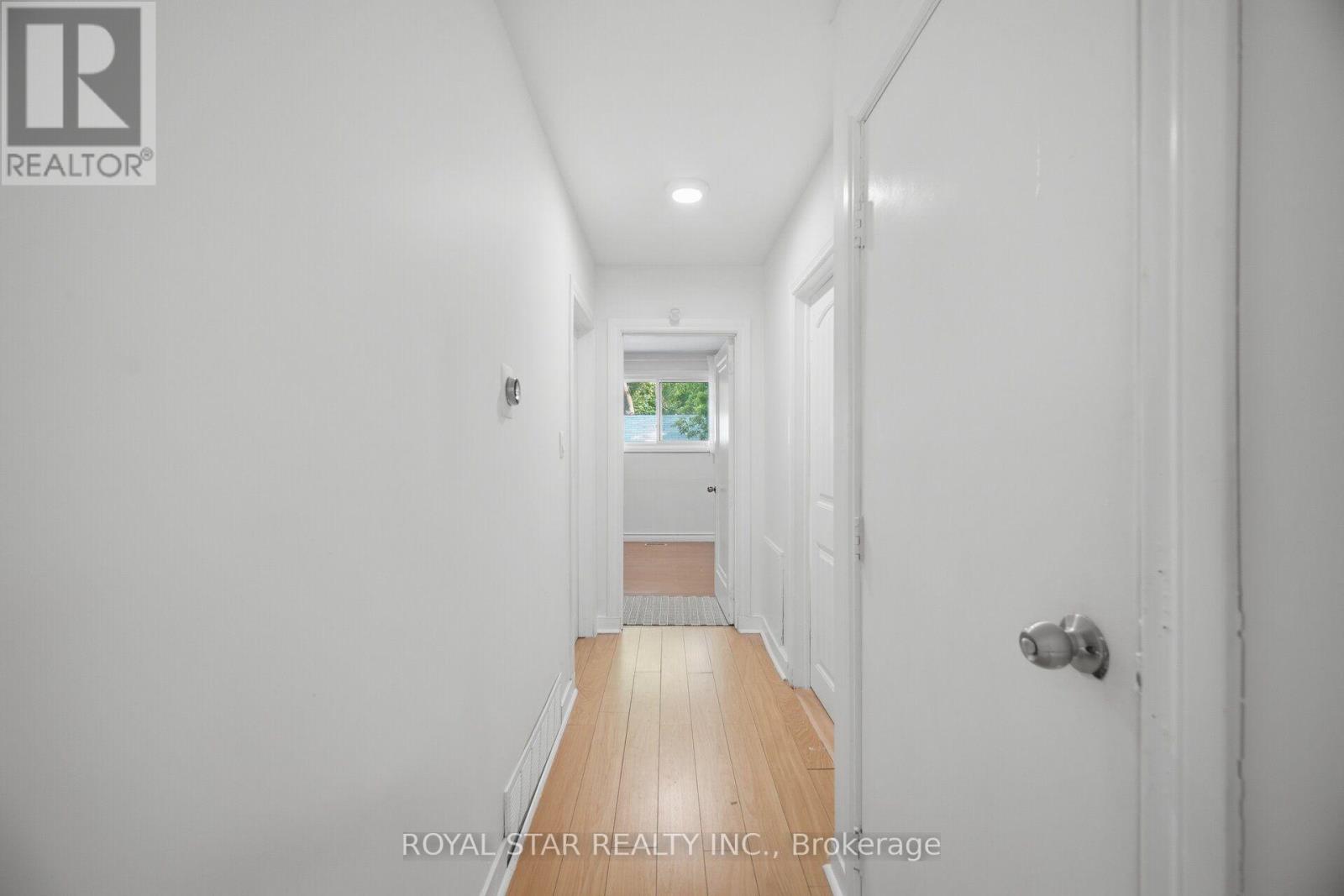 147 GRACE AVENUE - Image 17
