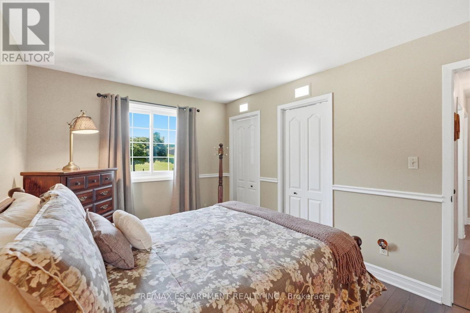 2A VALLEY ROAD - 25