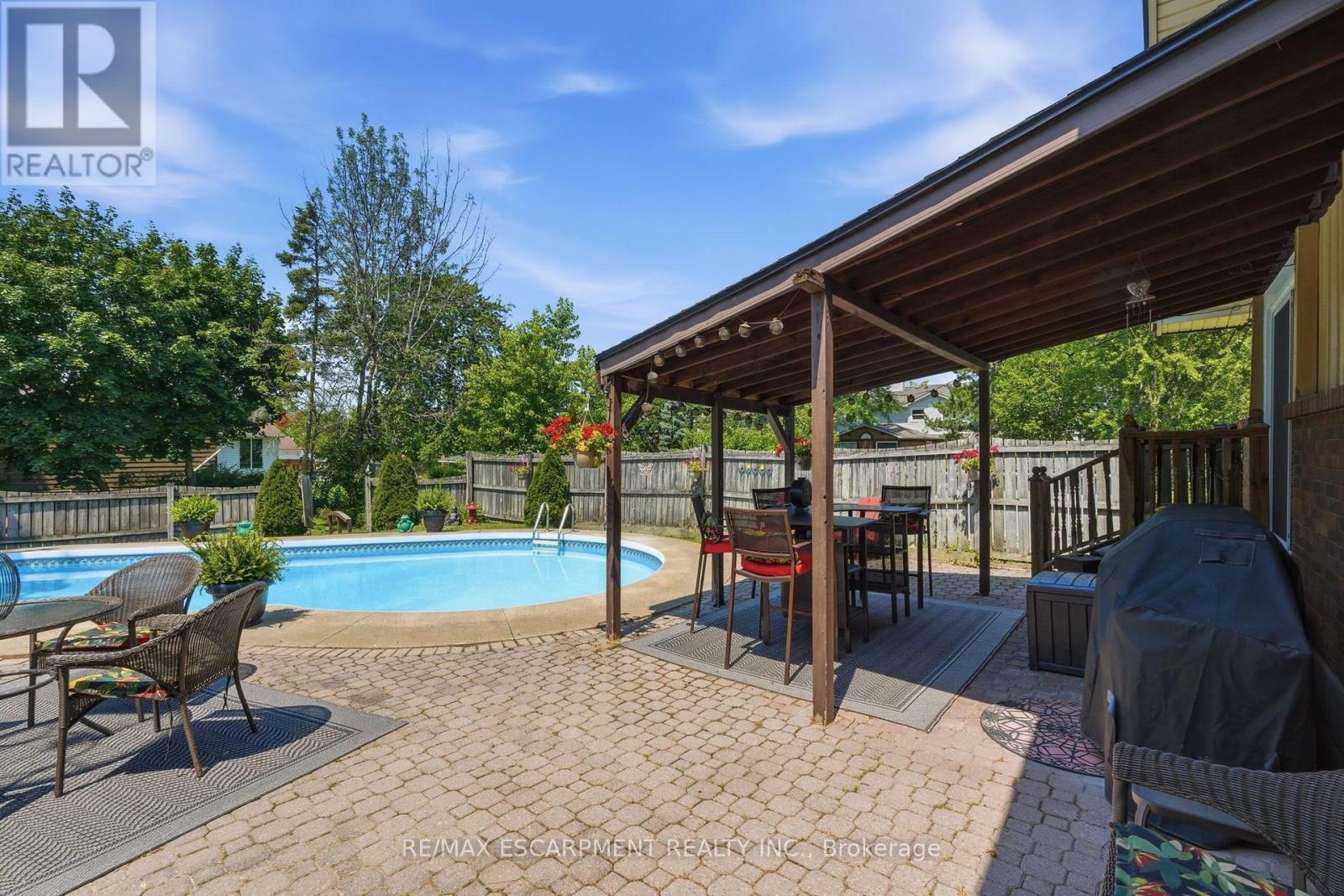 2A VALLEY ROAD - 41