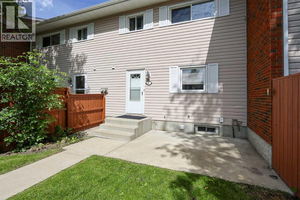#7 15 Stanton Street - 16