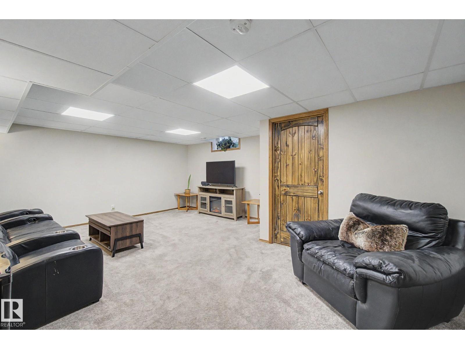 52024 RGE ROAD 271 - 27