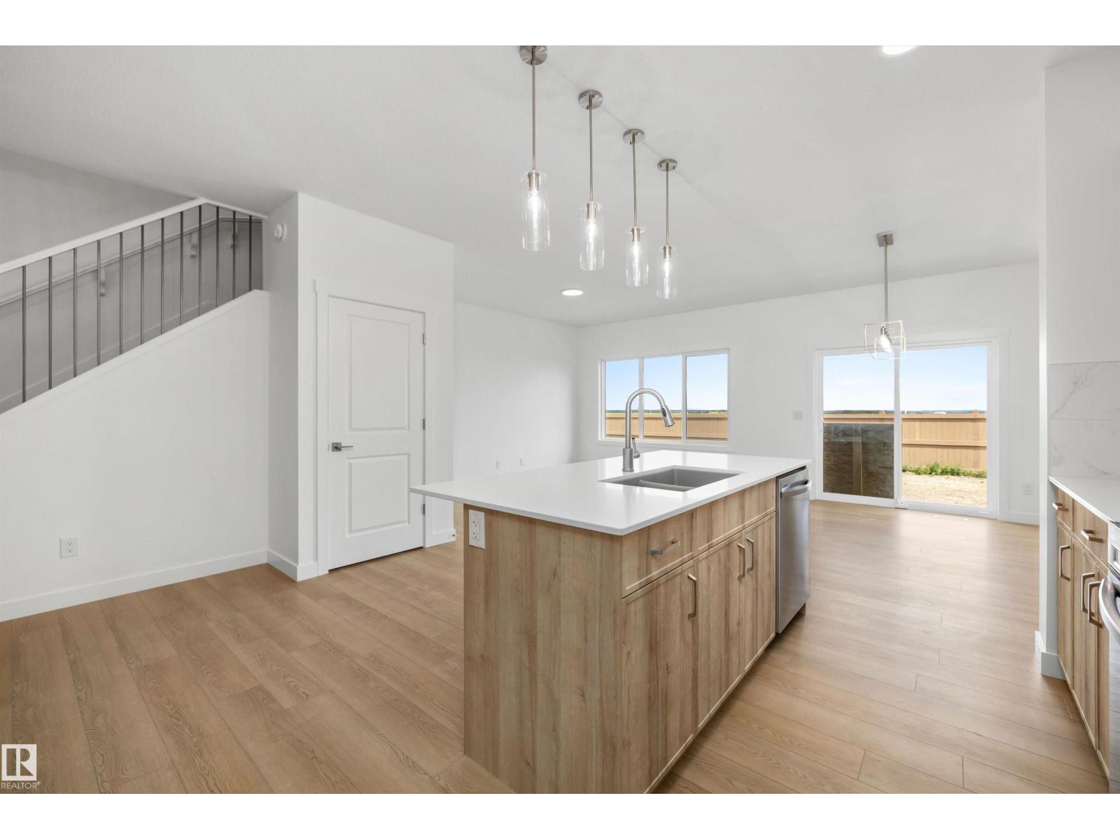 6292 180 AV NW - 13