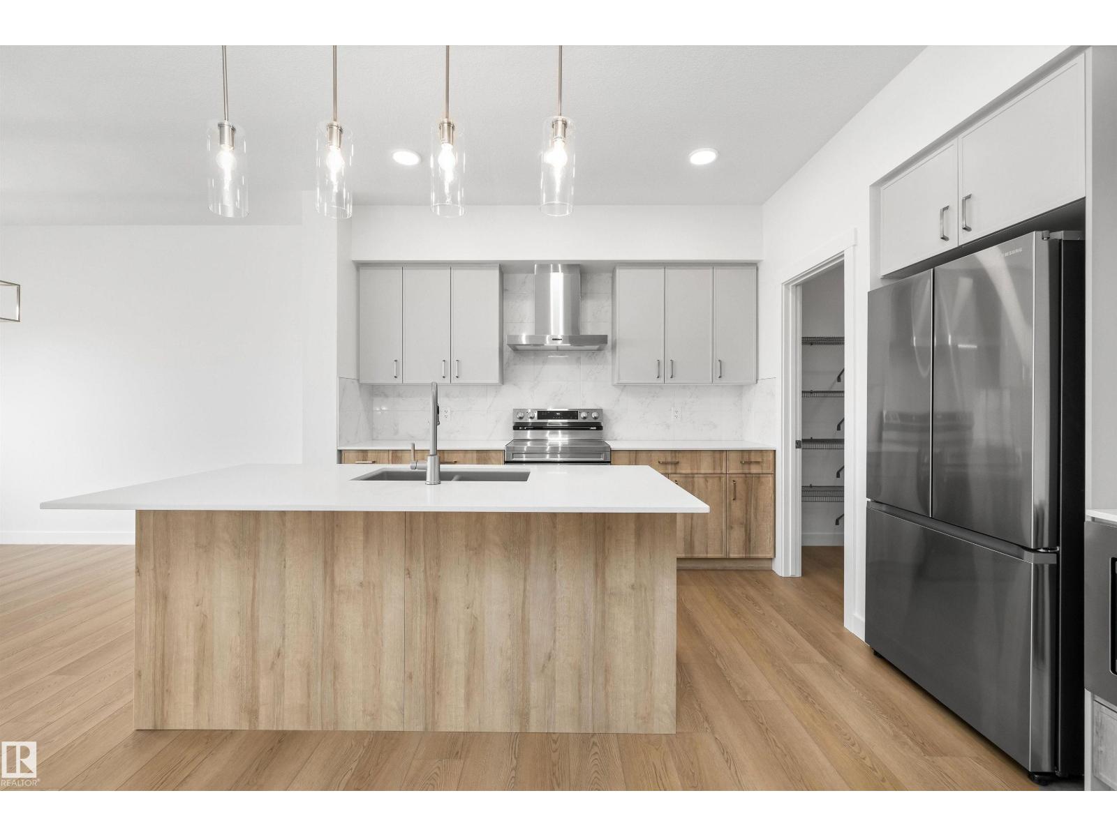 6292 180 AV NW - 10