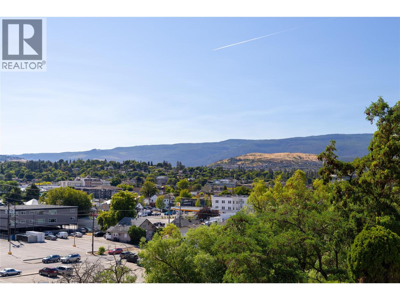 #204 4004 34 Street - 28