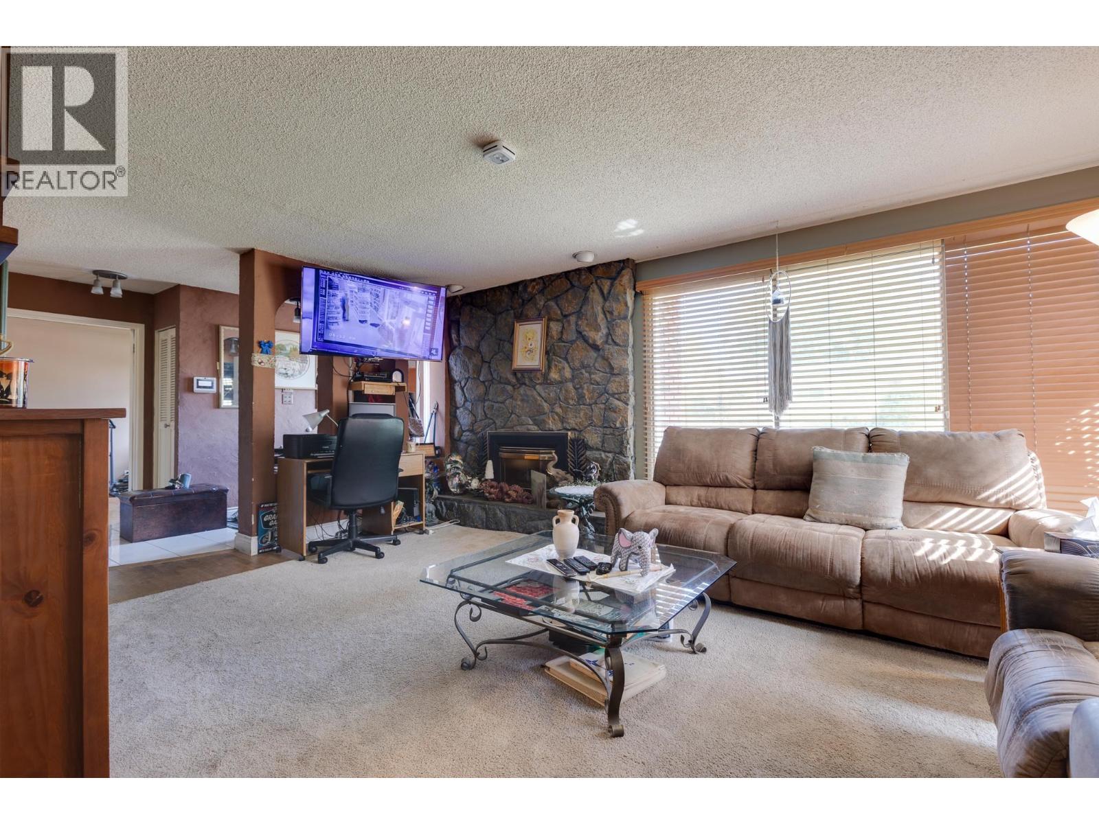 Primary bedroom of 1603 PINE STREET · Prince George, BC