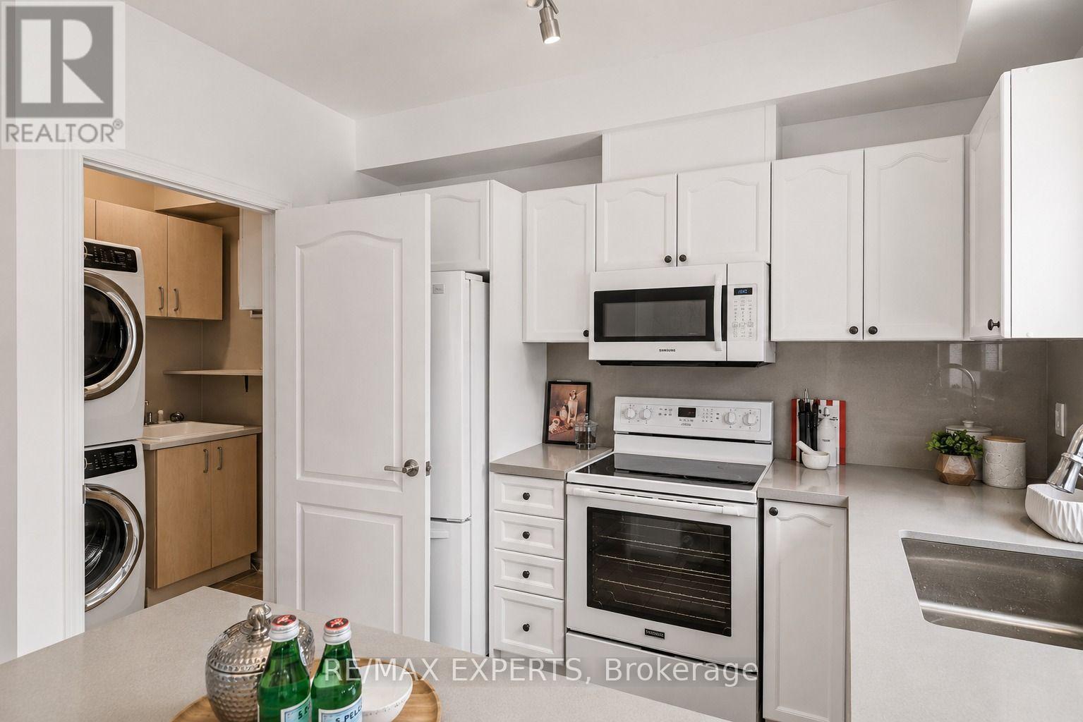 62 COLONIAL CRESCENT - 15