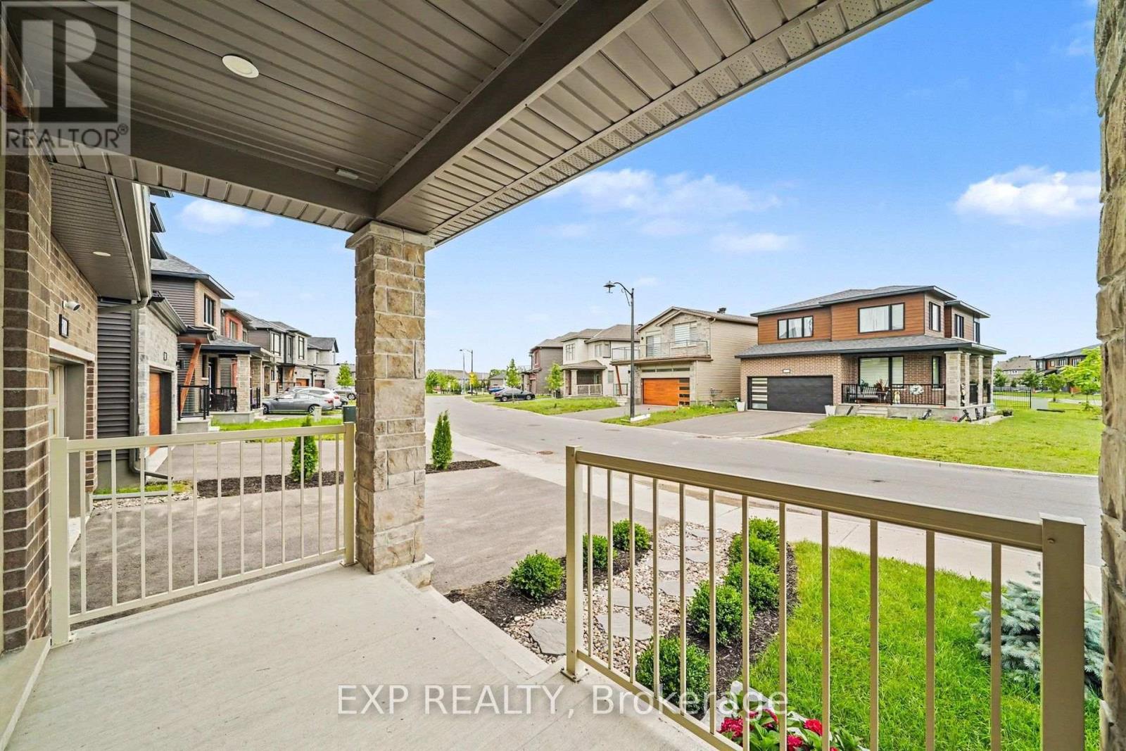 818 CROSSGATE STREET - 38