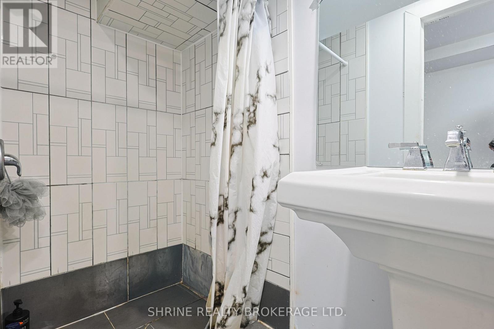 743 SEVILLA PARK PLACE - 12