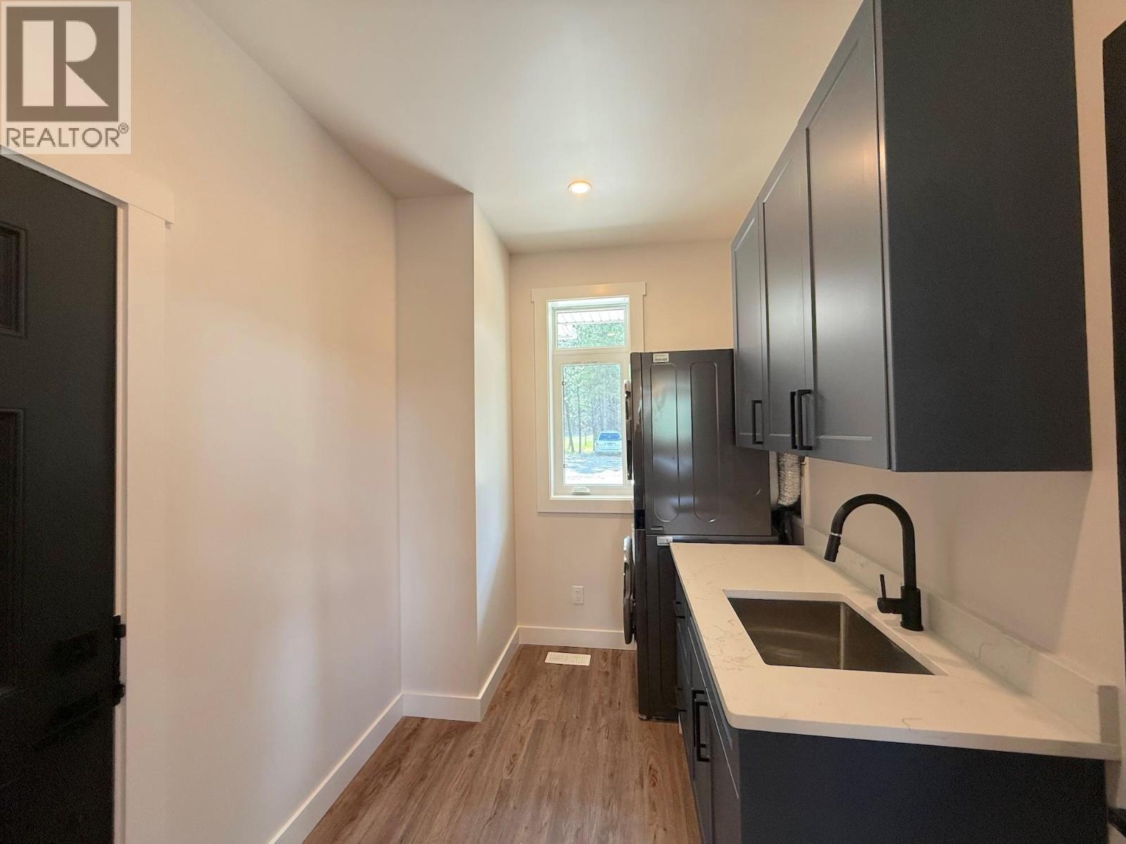 7735 GN Road - 16
