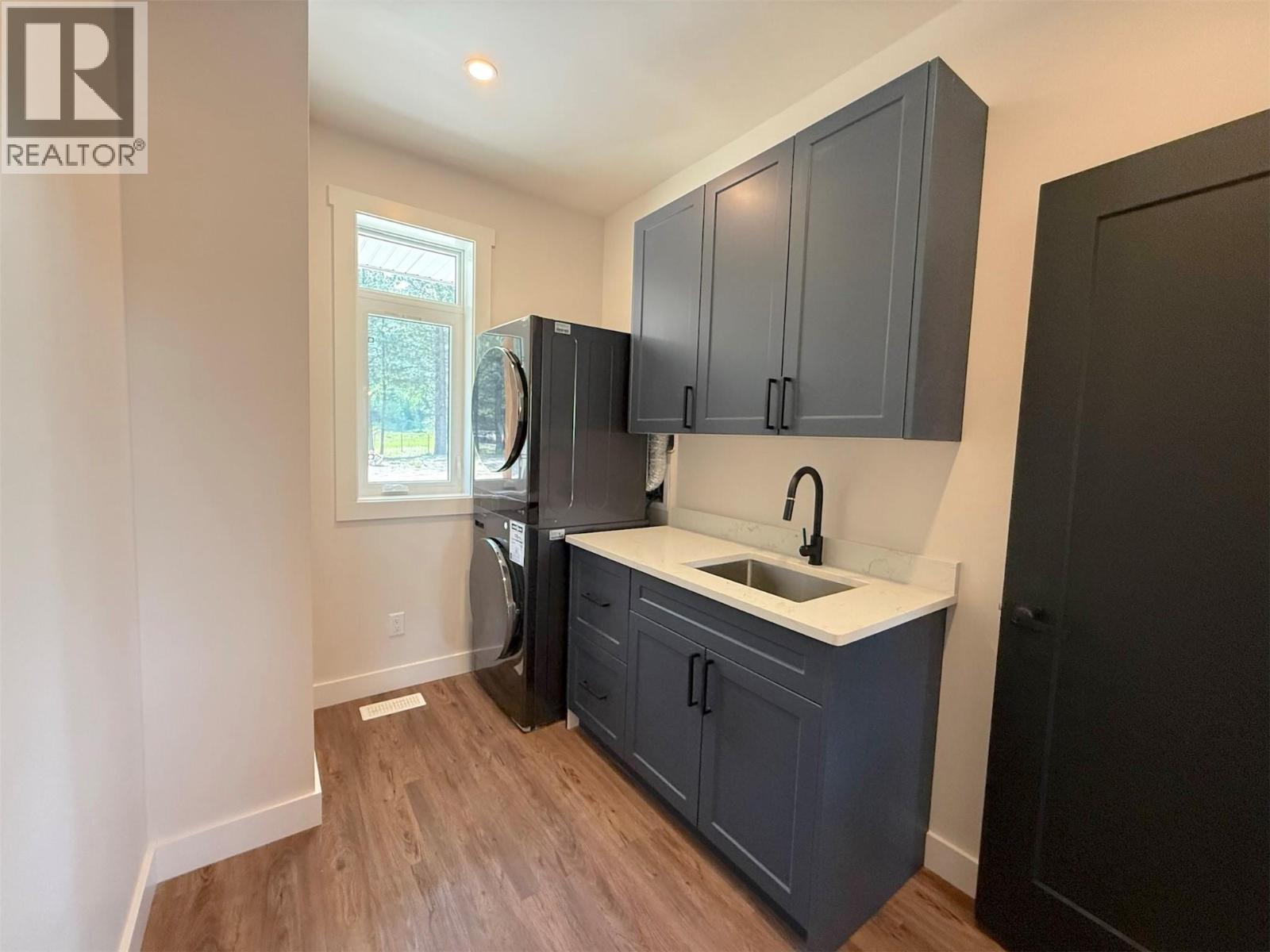 7735 GN Road - 17