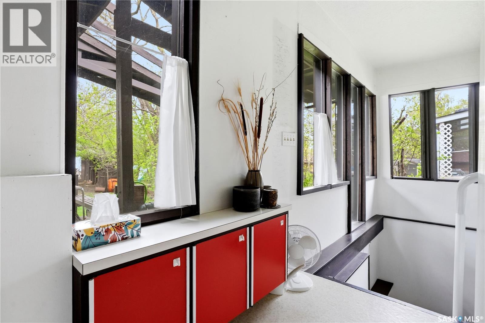160 Leopold CRESCENT - 22