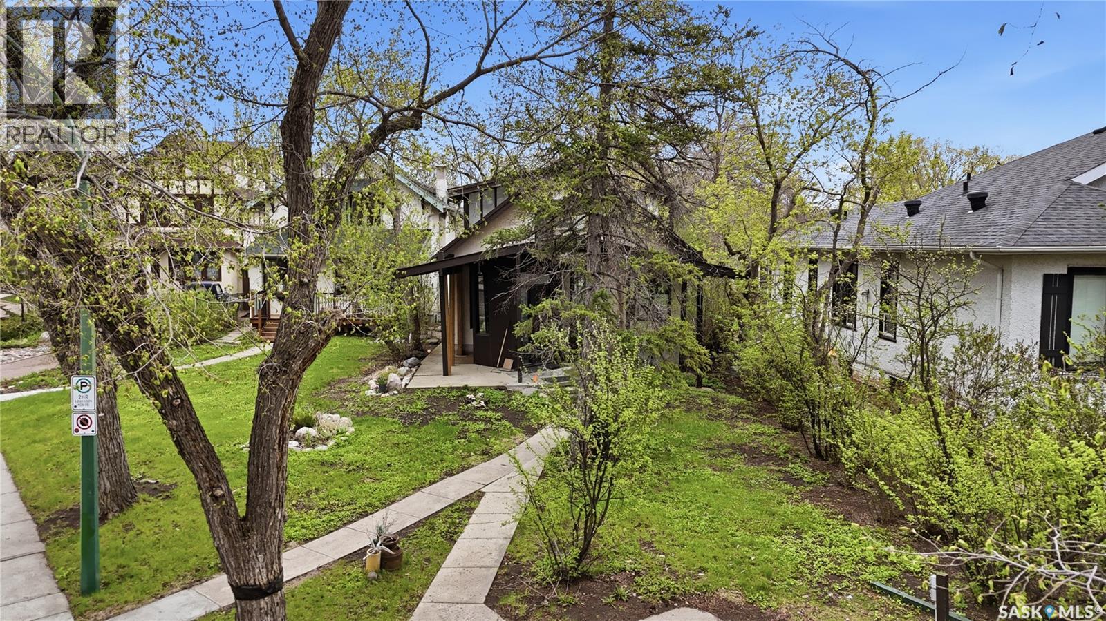 160 Leopold CRESCENT - 51