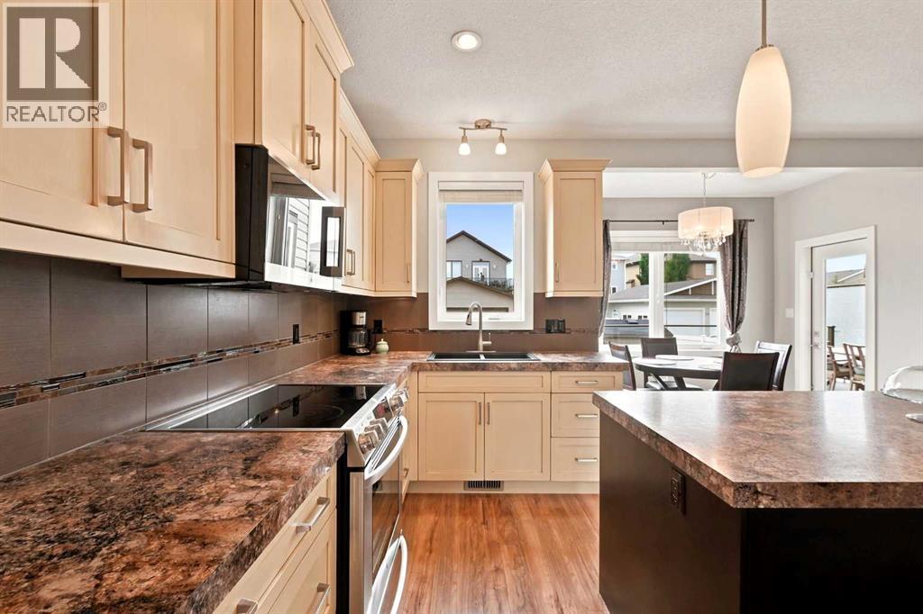 115 Stephenson Crescent - 5