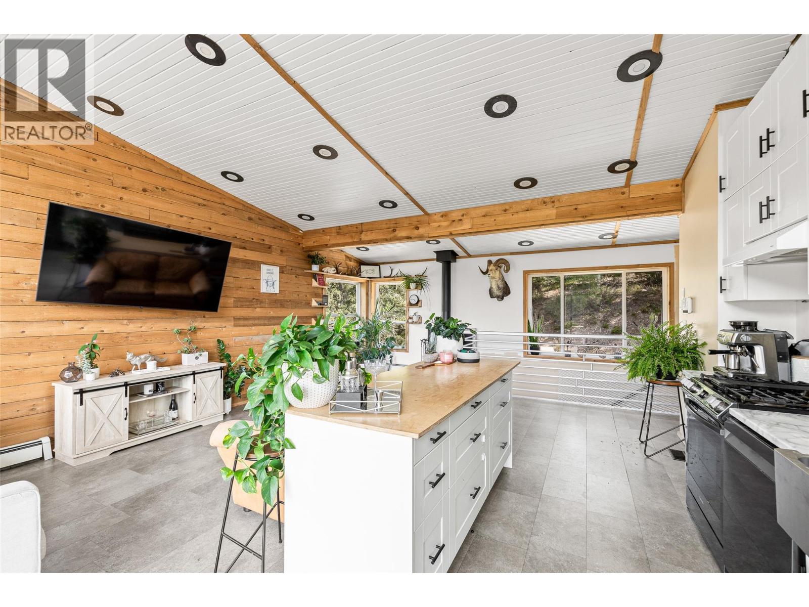 378 Lakewood Road - 15