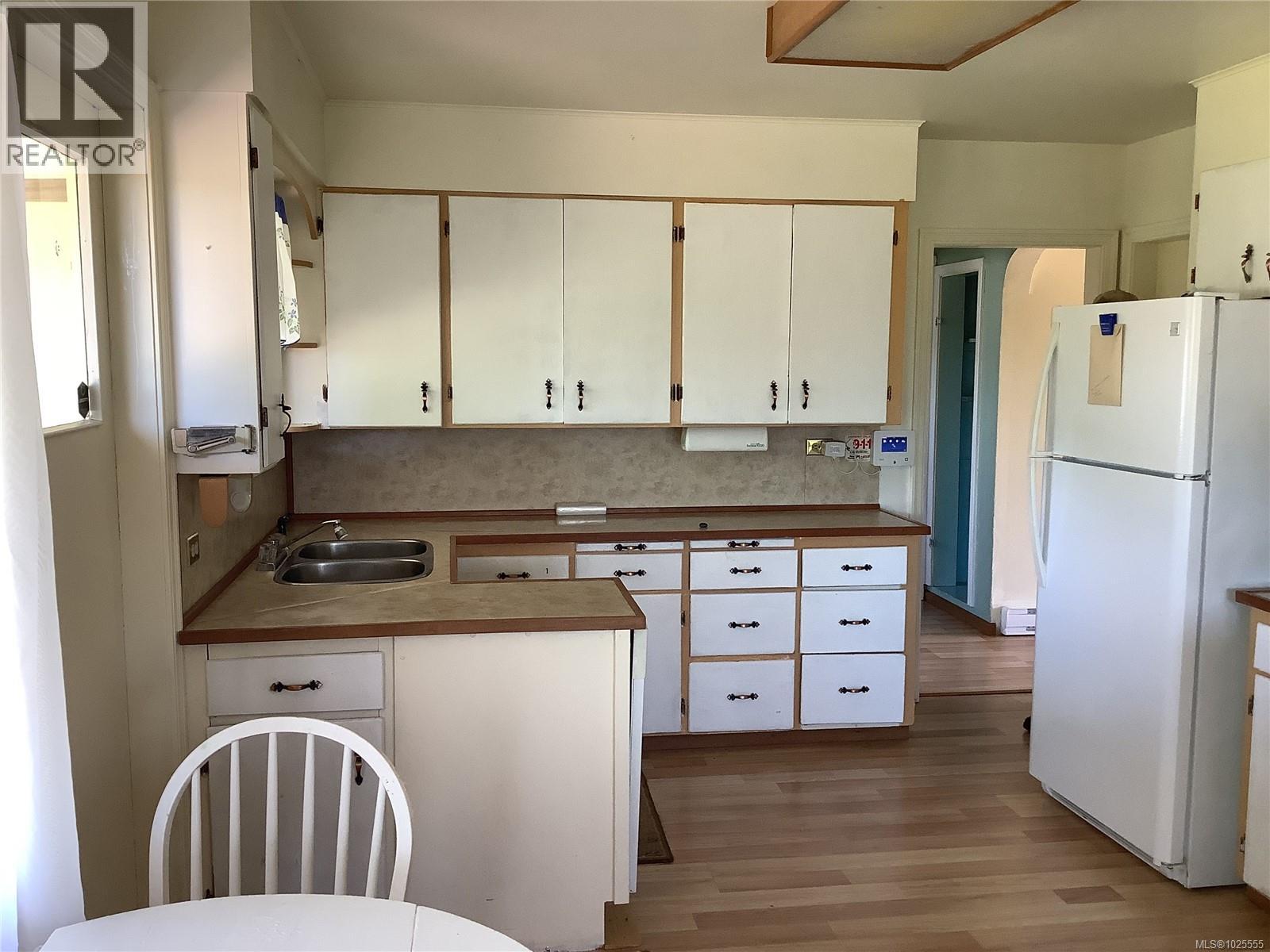 220 17th Ave - 9