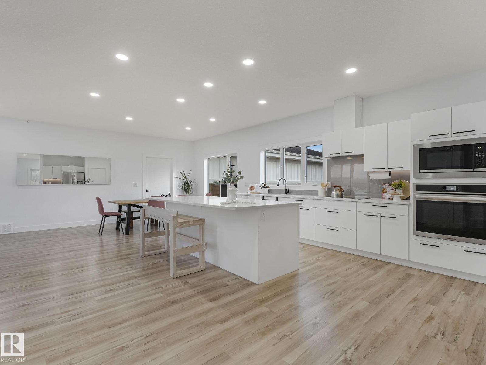 60 23412 TWP RD 505 - 5