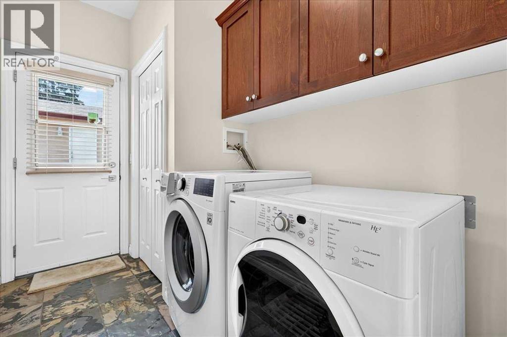 125 25 Avenue NW - 22