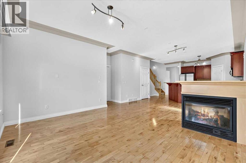 125 25 Avenue NW - 5