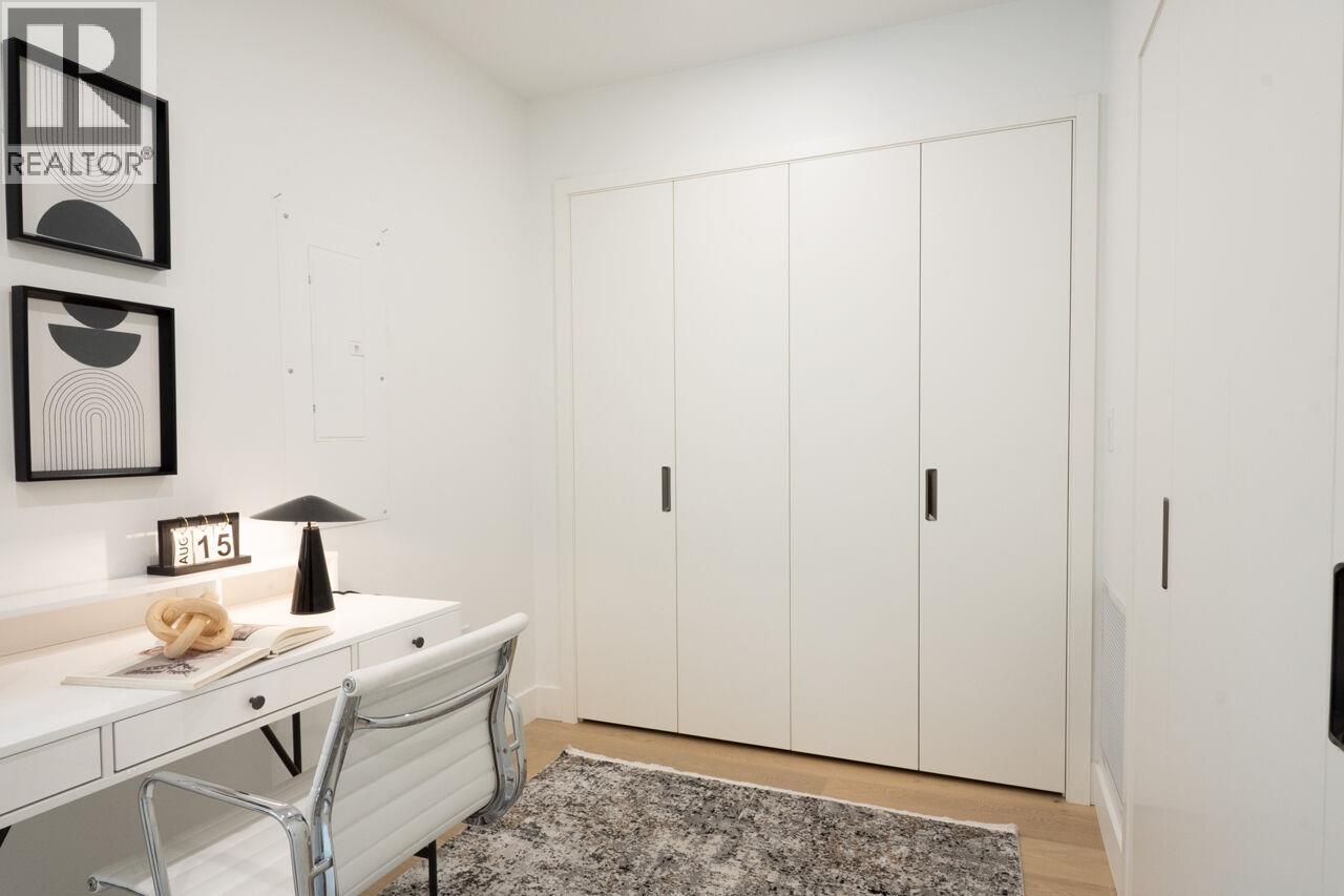 3 3120 W 11TH AVENUE, Vancouver