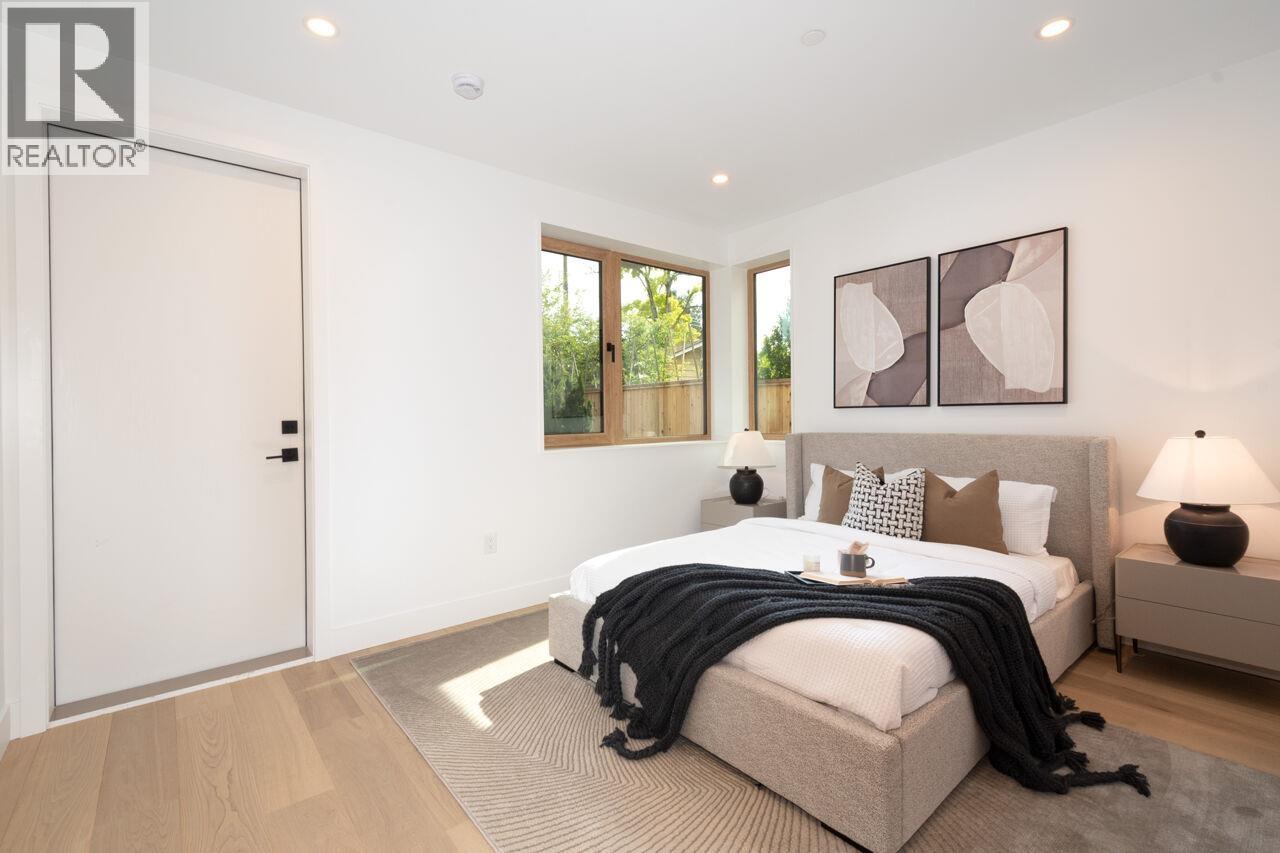 3 3120 W 11TH AVENUE, Vancouver